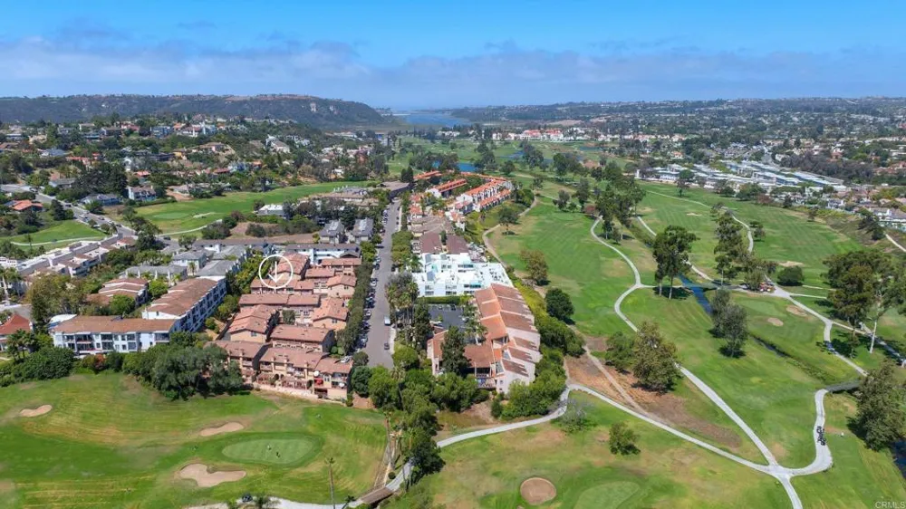 2569 Navarra Drive #C Carlsbad, CA 92009