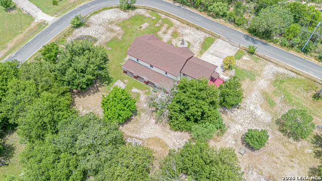 9602 County Road 5723 Castroville, TX 78009