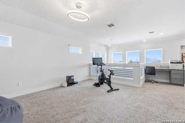 12518 YELLOWSTONE PT San Antonio, TX 78254