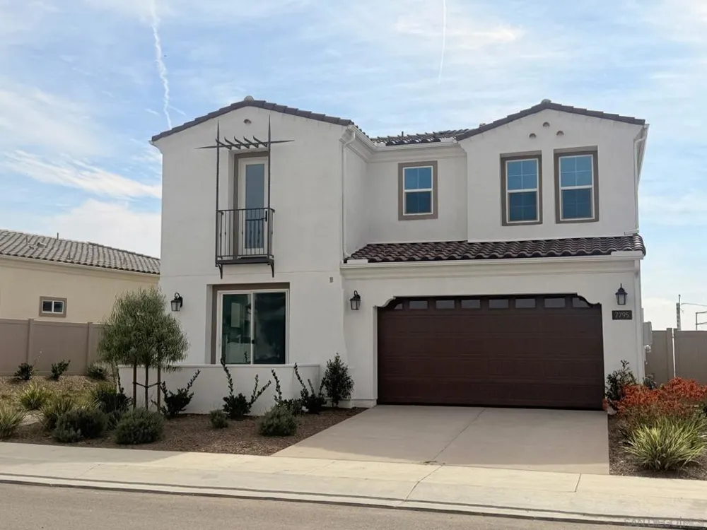 7795 La Mesa Summit Dr La Mesa, CA 91941