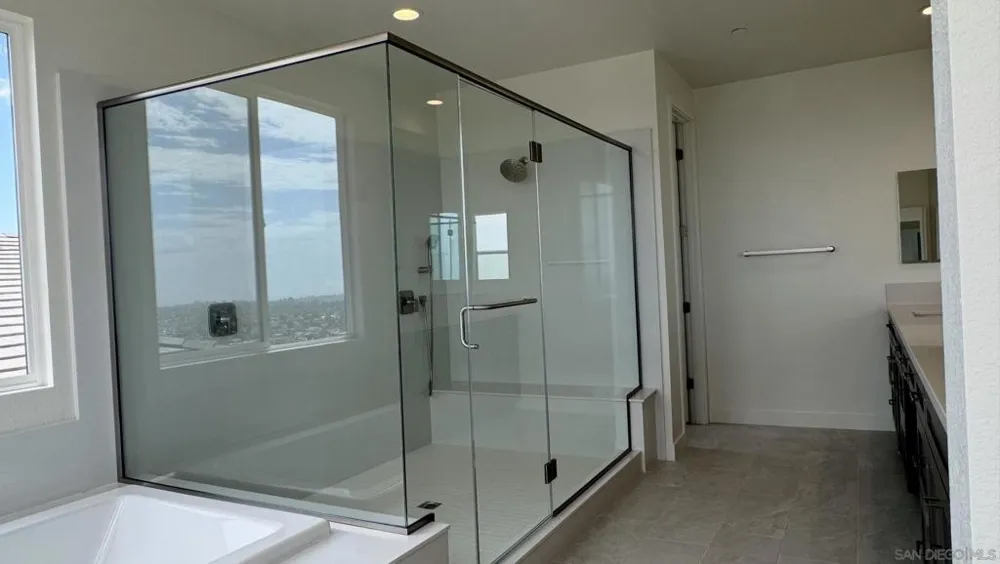 7795 La Mesa Summit Dr La Mesa, CA 91941