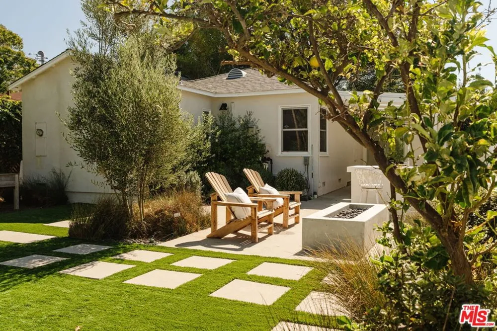 3540 Maplewood Avenue Los Angeles, CA 90066