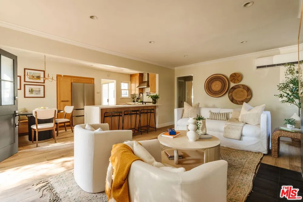 3540 Maplewood Avenue Los Angeles, CA 90066