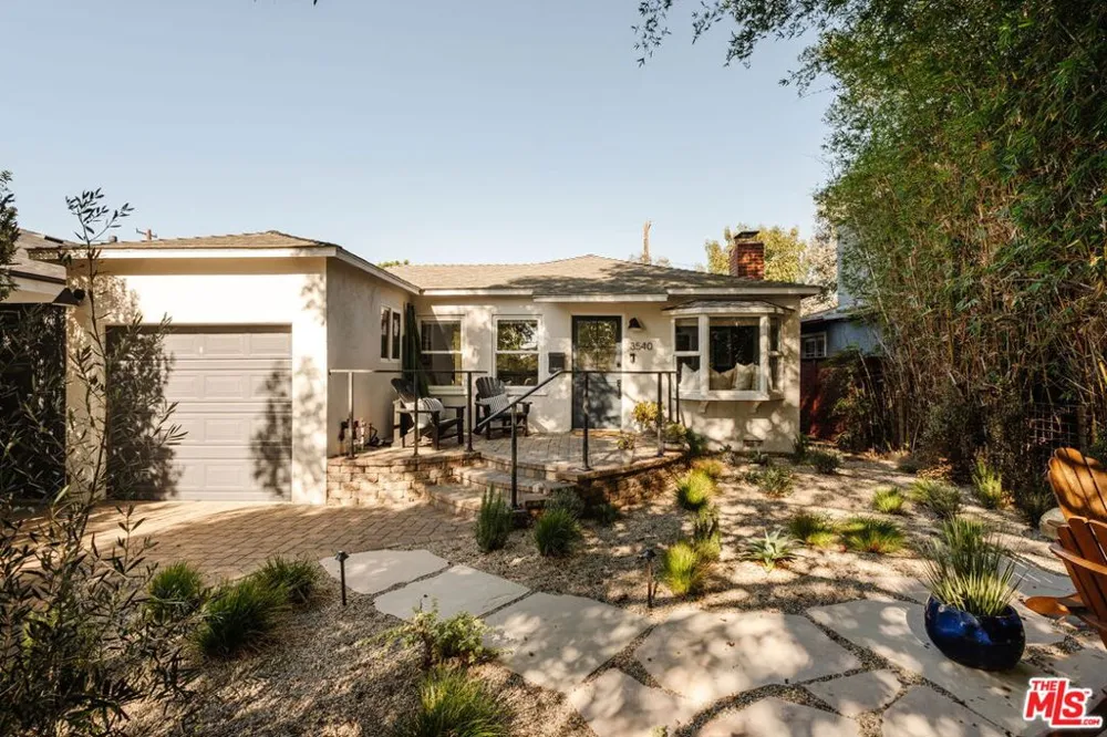 3540 Maplewood Avenue Los Angeles, CA 90066