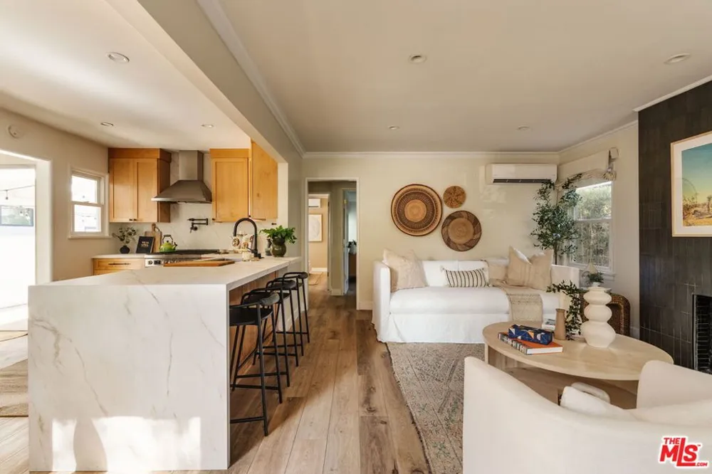 3540 Maplewood Avenue Los Angeles, CA 90066