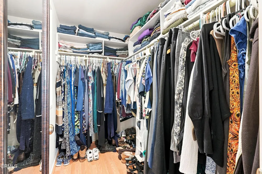 595 Elm Sierra Madre, CA 91024