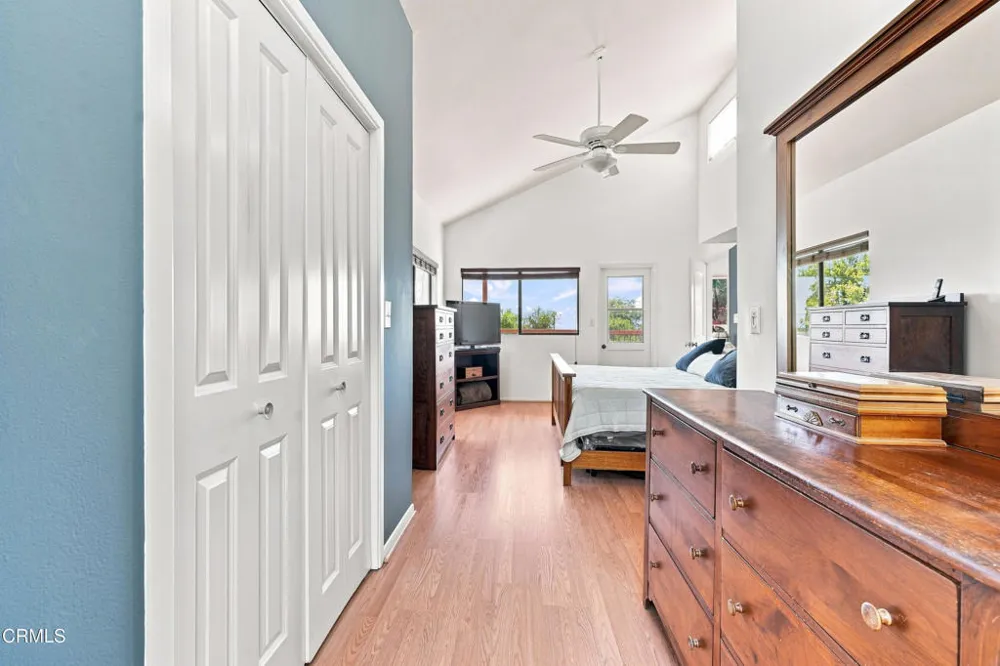 595 Elm Sierra Madre, CA 91024