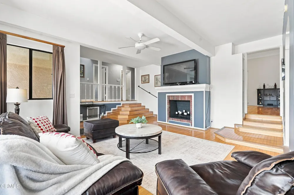 595 Elm Sierra Madre, CA 91024