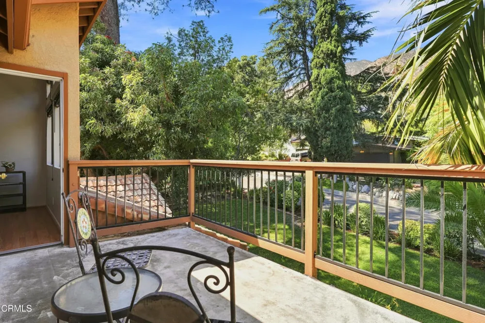 595 Elm Sierra Madre, CA 91024