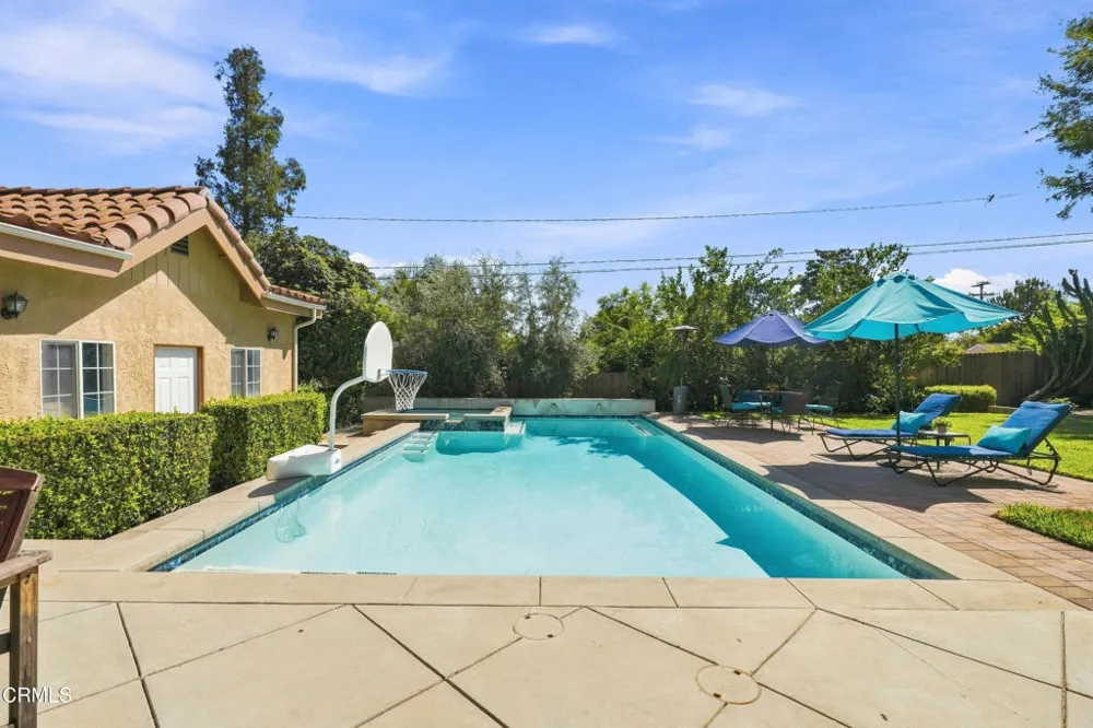 595 Elm Sierra Madre, CA 91024