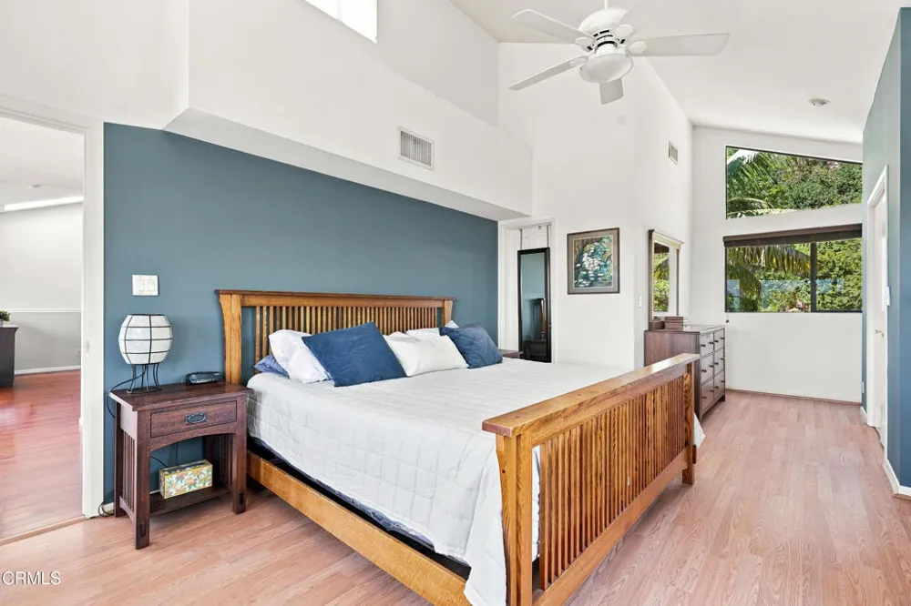 595 Elm Sierra Madre, CA 91024