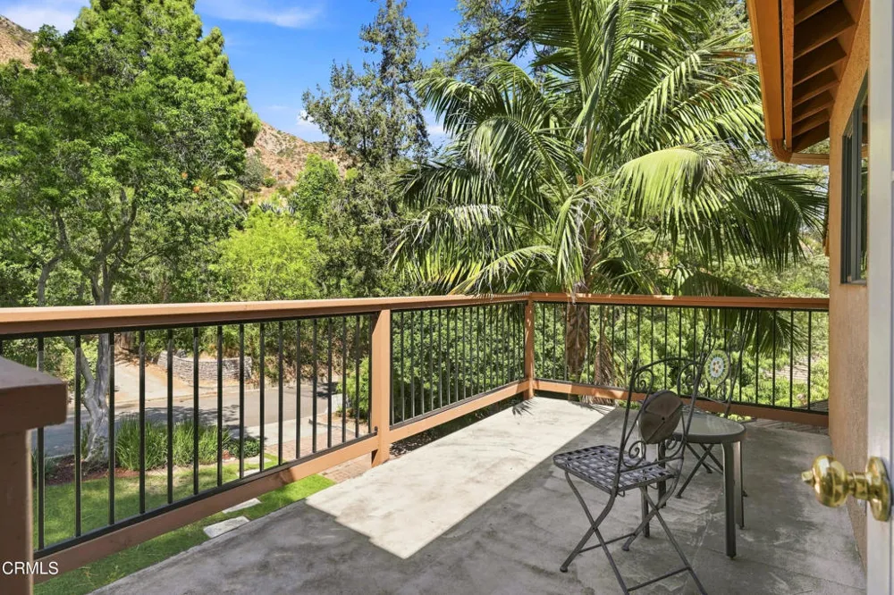 595 Elm Sierra Madre, CA 91024