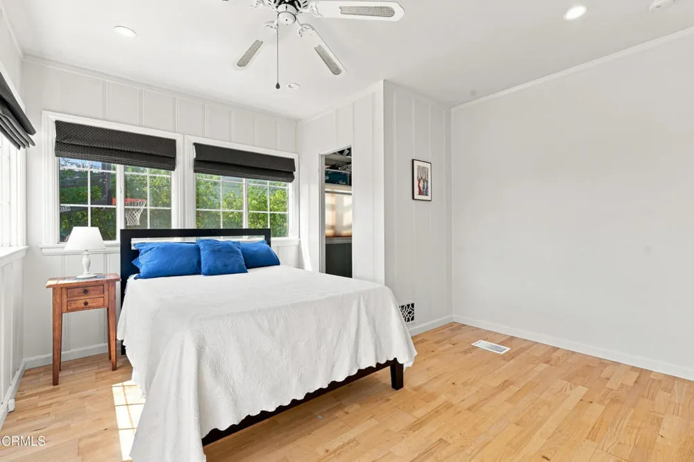 595 Elm Sierra Madre, CA 91024