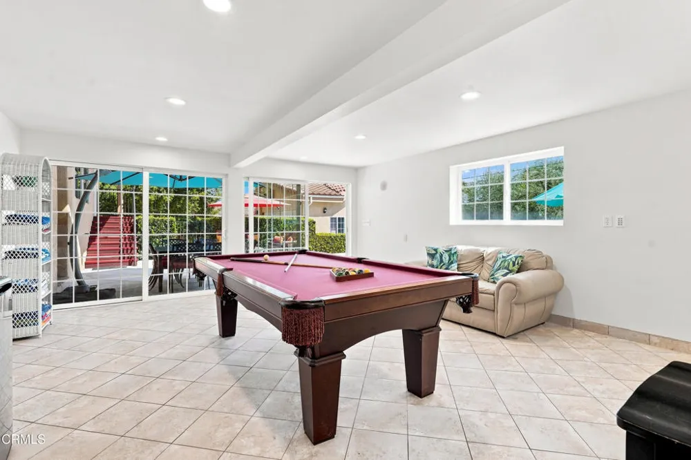 595 Elm Sierra Madre, CA 91024