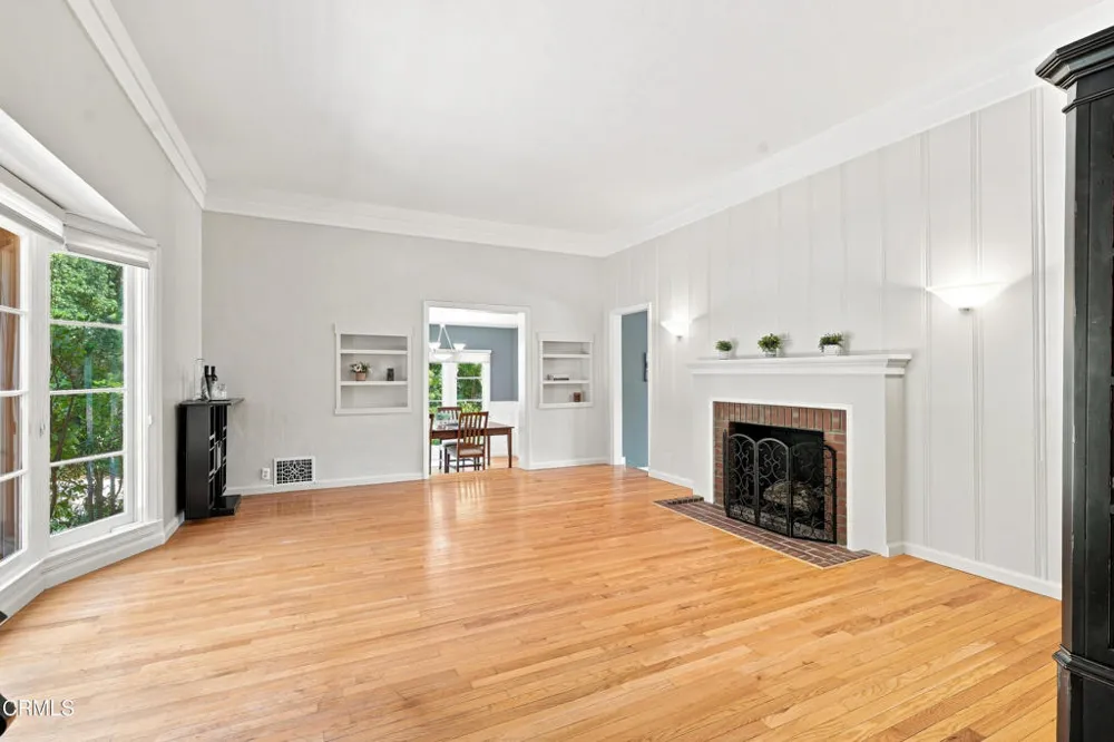 595 Elm Sierra Madre, CA 91024
