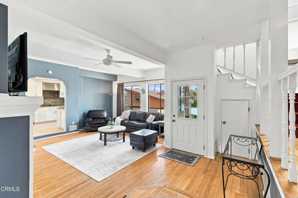 595 Elm Sierra Madre, CA 91024