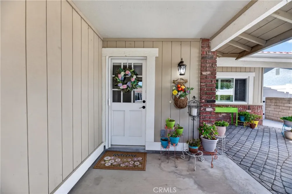 23664 Outrigger Canyon Lake, CA 92587