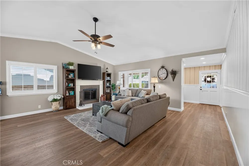 23664 Outrigger Canyon Lake, CA 92587