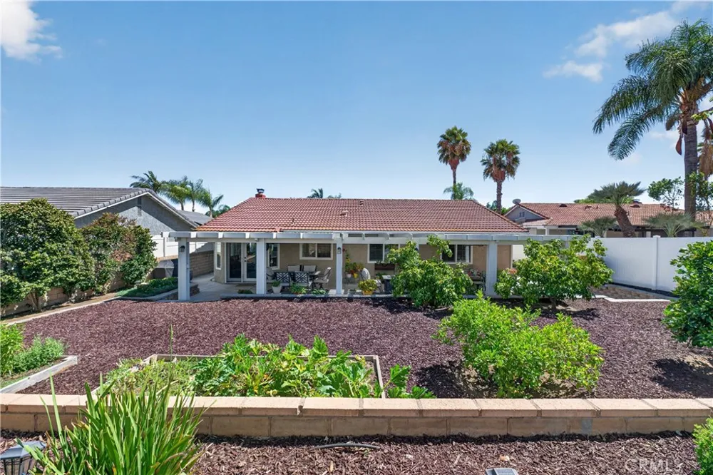 23664 Outrigger Canyon Lake, CA 92587