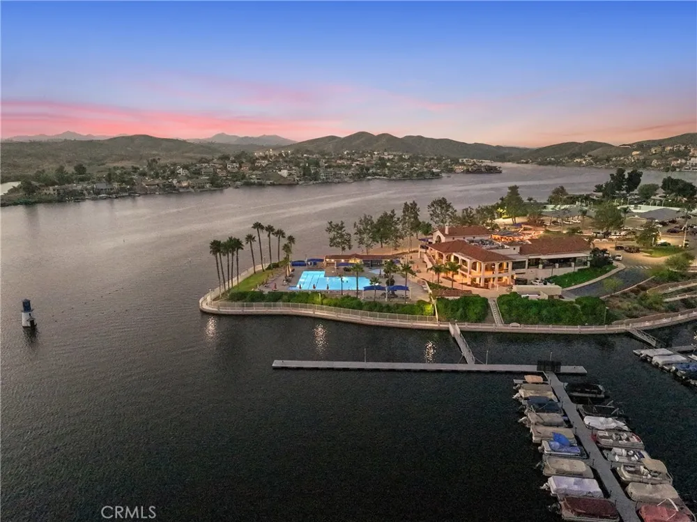 23664 Outrigger Canyon Lake, CA 92587