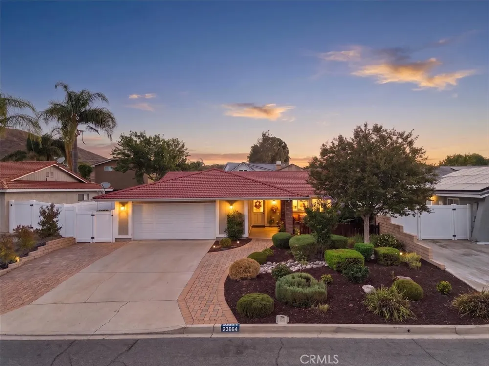 23664 Outrigger Canyon Lake, CA 92587