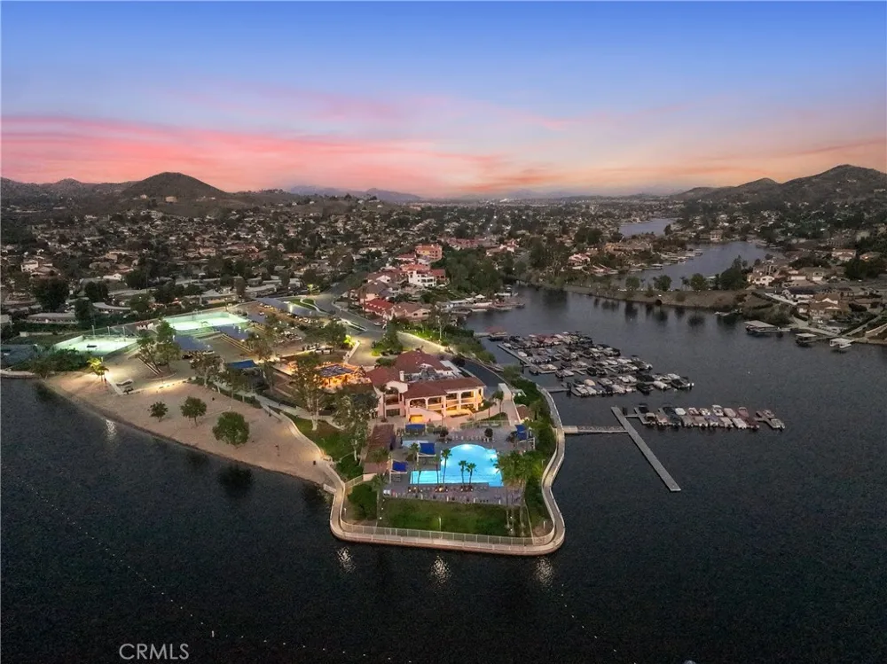 23664 Outrigger Canyon Lake, CA 92587