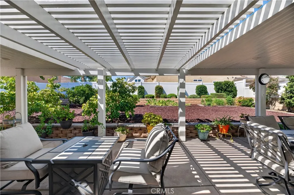 23664 Outrigger Canyon Lake, CA 92587