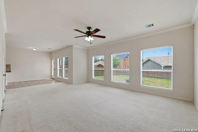 121 SLEEPY TRL Cibolo, TX 78108