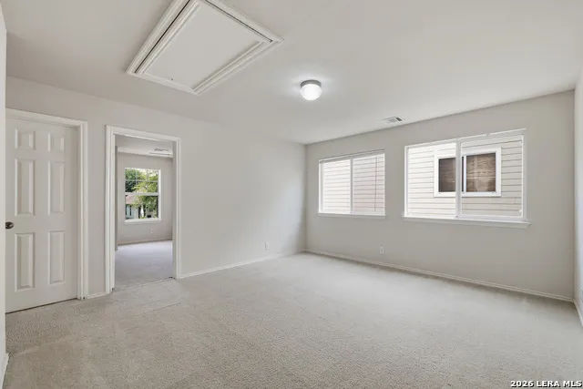 121 SLEEPY TRL Cibolo, TX 78108