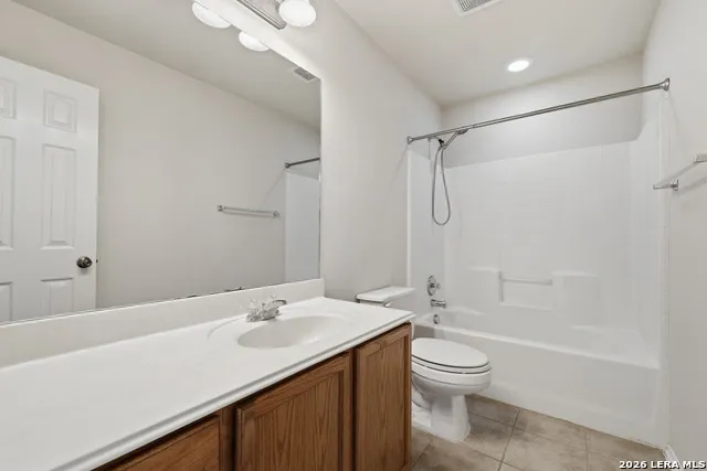 121 SLEEPY TRL Cibolo, TX 78108