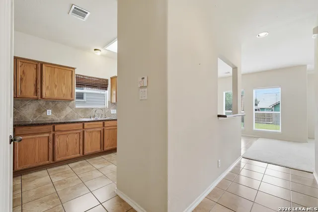 121 SLEEPY TRL Cibolo, TX 78108