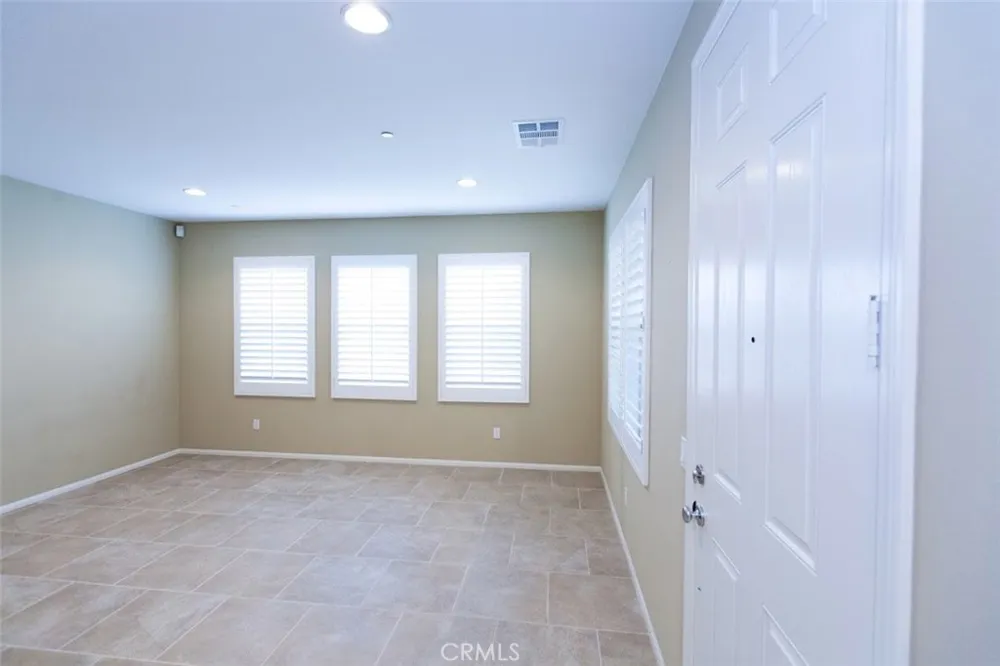 965 Sweetbriar Lane #A Azusa, CA 91702