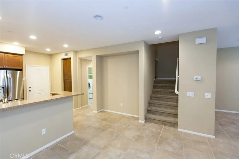 965 Sweetbriar Lane #A Azusa, CA 91702
