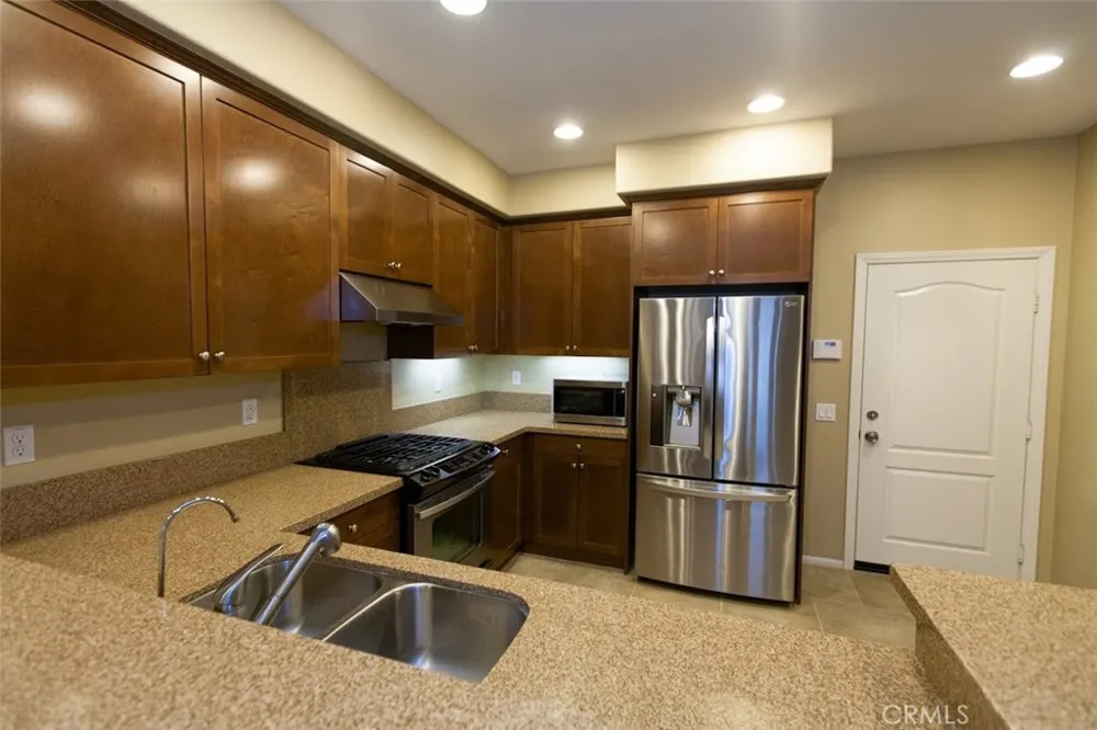965 Sweetbriar Lane #A Azusa, CA 91702