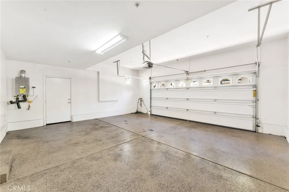965 Sweetbriar Lane #A Azusa, CA 91702
