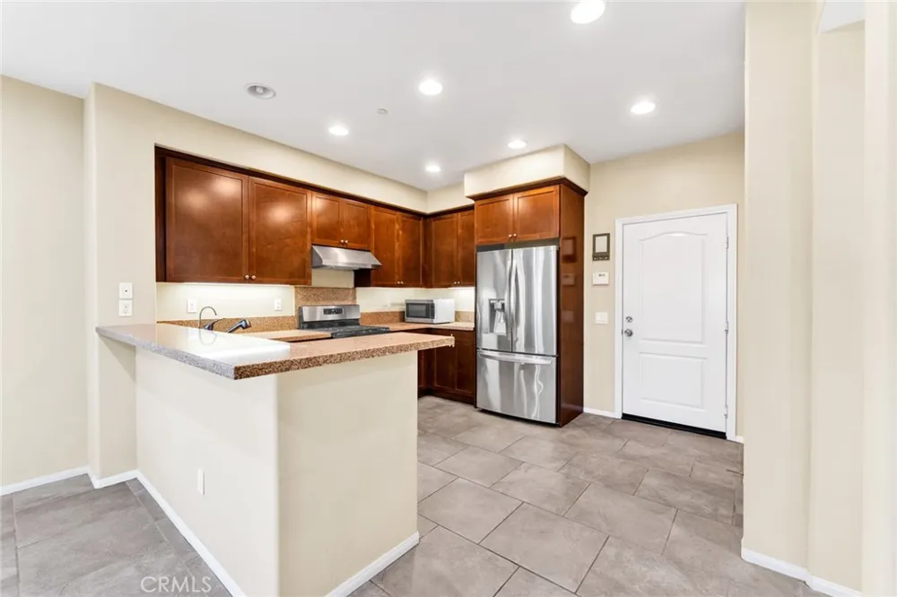 965 Sweetbriar Lane #A Azusa, CA 91702