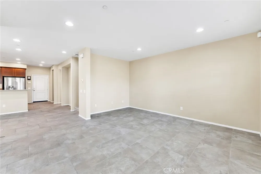 965 Sweetbriar Lane #A Azusa, CA 91702