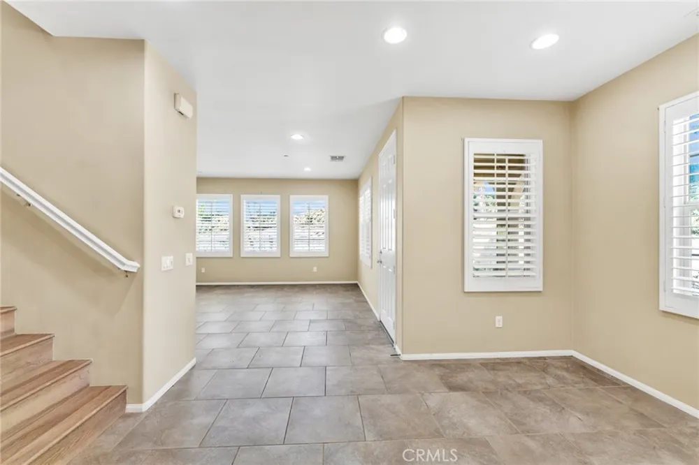 965 Sweetbriar Lane #A Azusa, CA 91702