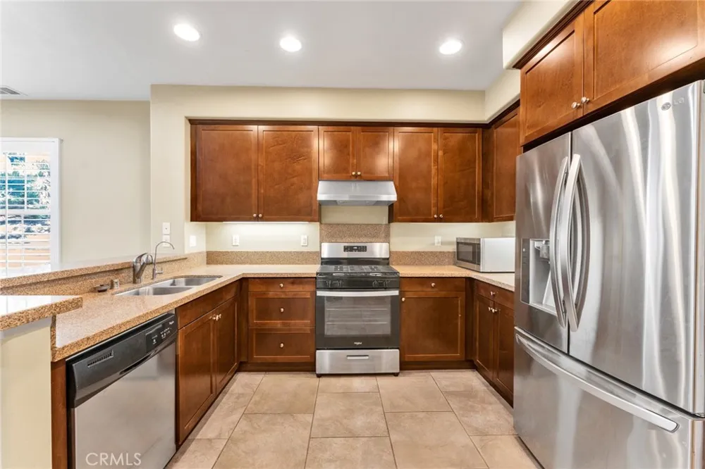 965 Sweetbriar Lane #A Azusa, CA 91702