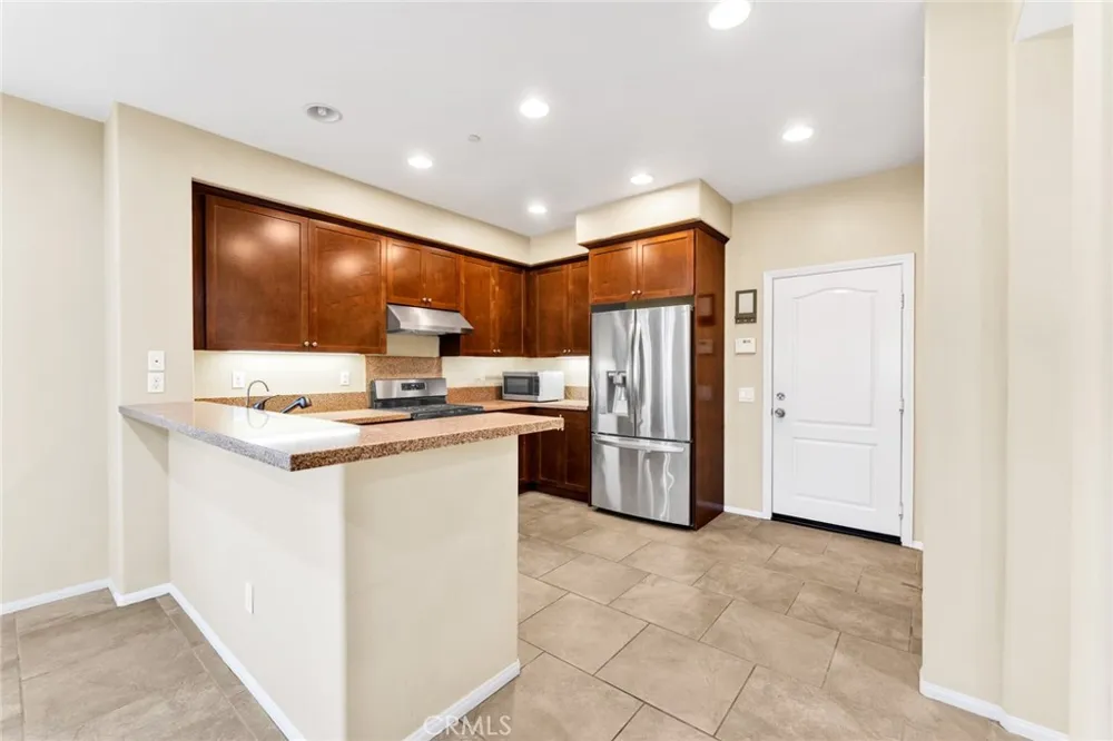965 Sweetbriar Lane #A Azusa, CA 91702