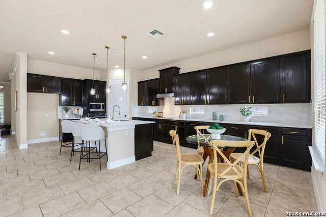 813 SUSSEX CV Cibolo, TX 78108