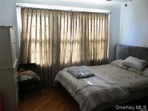 127 Gordon Valley Stream, NY 11581