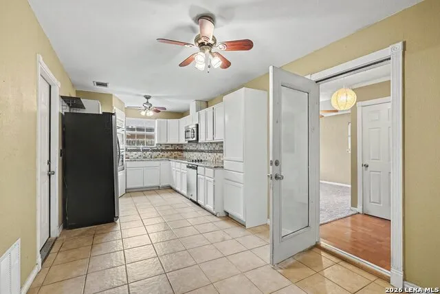 2859 Burning Rock St San Antonio, TX 78247