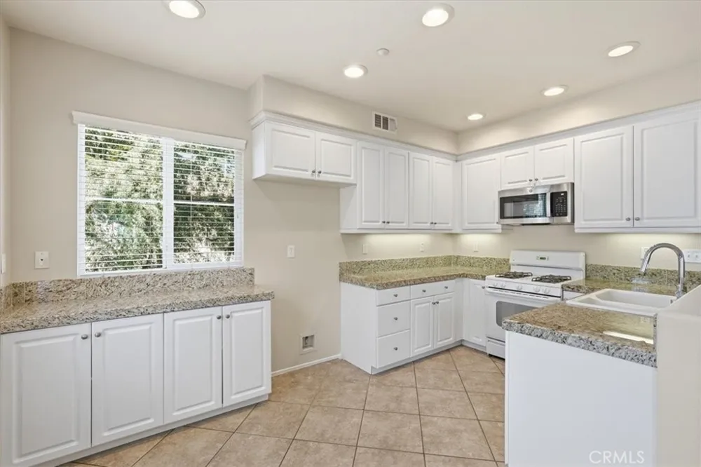 33600 Willow Haven  #106 Lane Murrieta, CA 92563