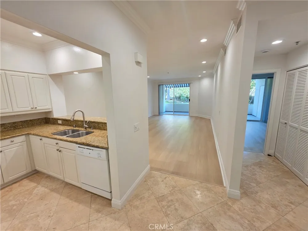 25432 Sea Bluffs #102 Dana Point, CA 92629