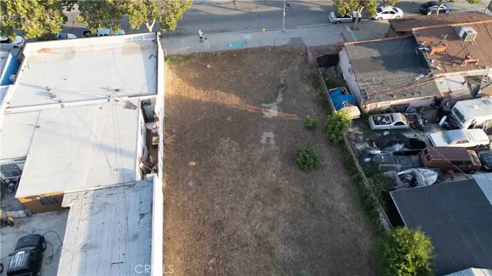 845 W Holt Pomona, CA 91768