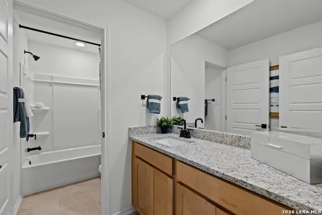 8734 Thyme Meadow Elmendorf, TX 78112