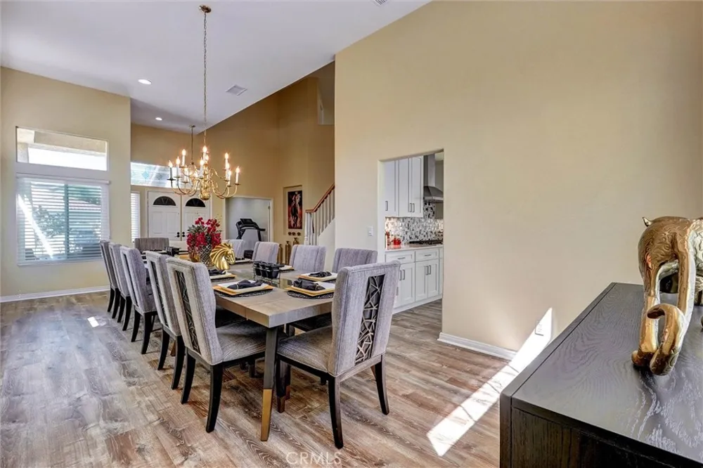 28404 Rock Canyon Saugus, CA 91390