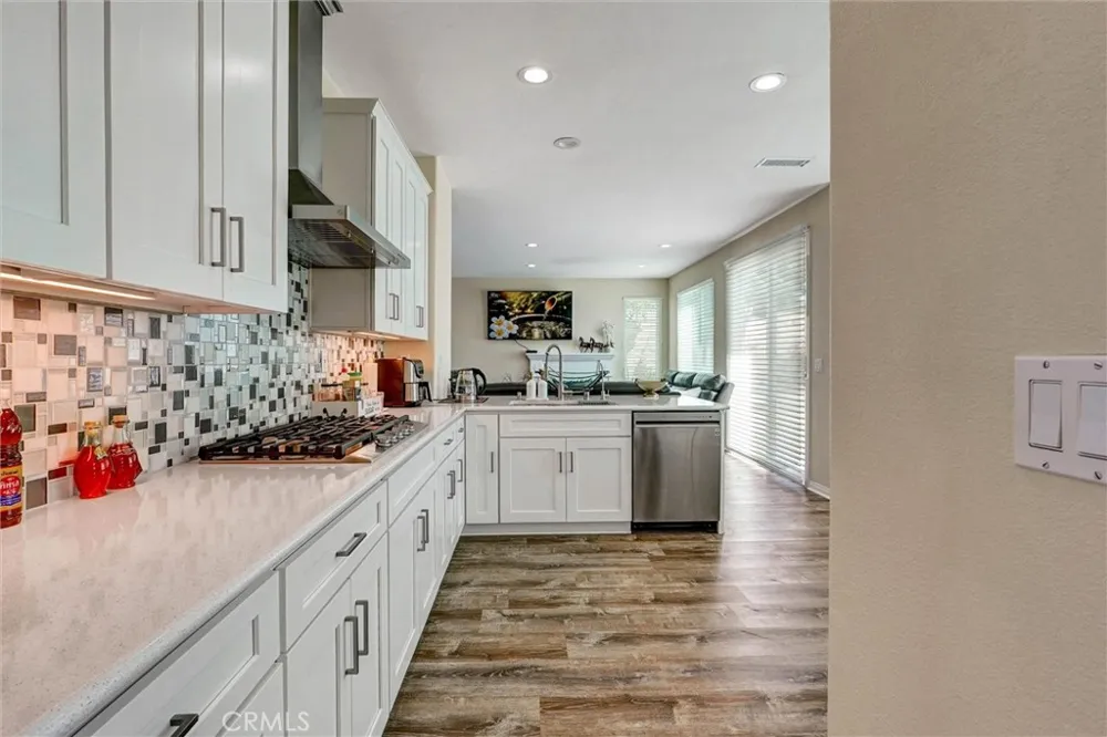 28404 Rock Canyon Saugus, CA 91390