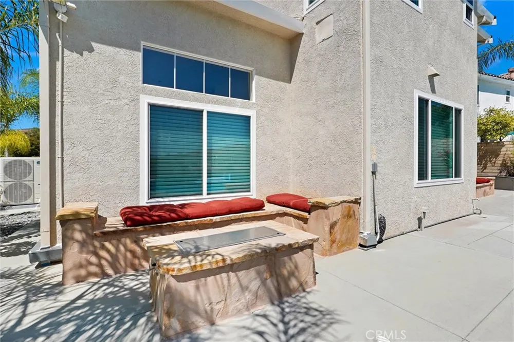 28404 Rock Canyon Saugus, CA 91390
